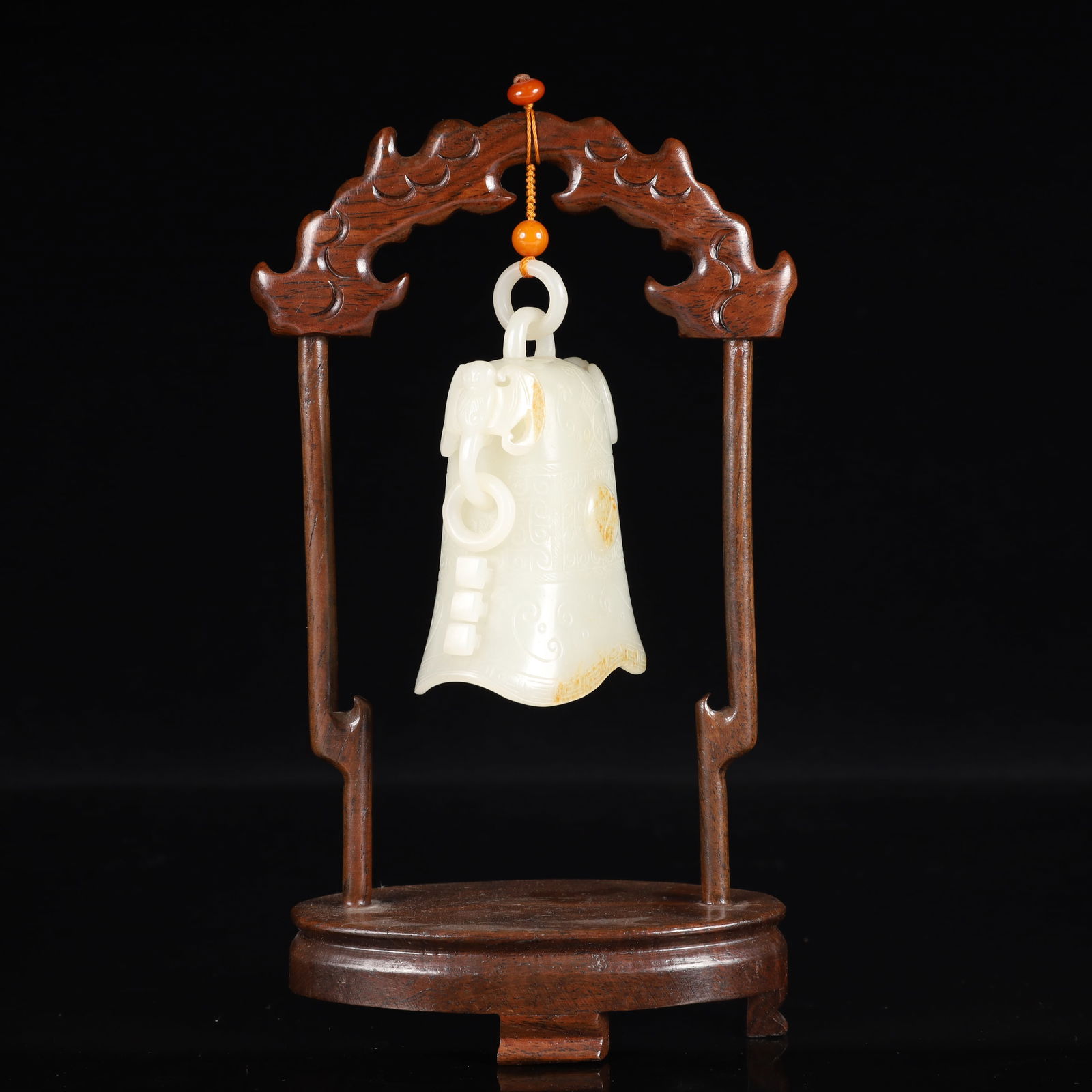 An Exquisite White Jade Trigram Pattern Chime: An Exquisite White Jade Trigram Pattern Chime,Qing Dynasty, China,Size:2.8inx1.6inx3.5in,Weight:300g 白玉八卦纹编钟,中国清代