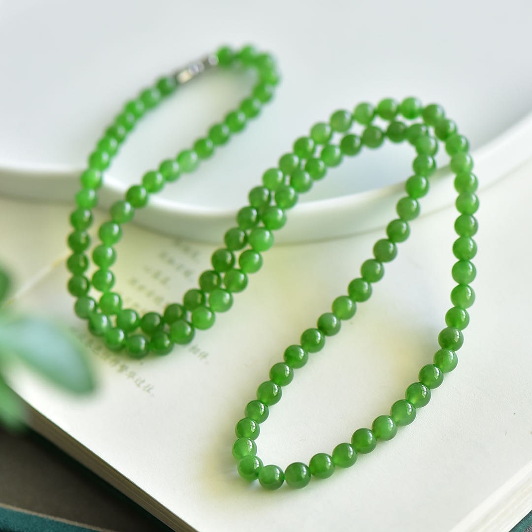 An Exquisite Jasper Necklace: An Exquisite Jasper Necklace,Size:6mm ????