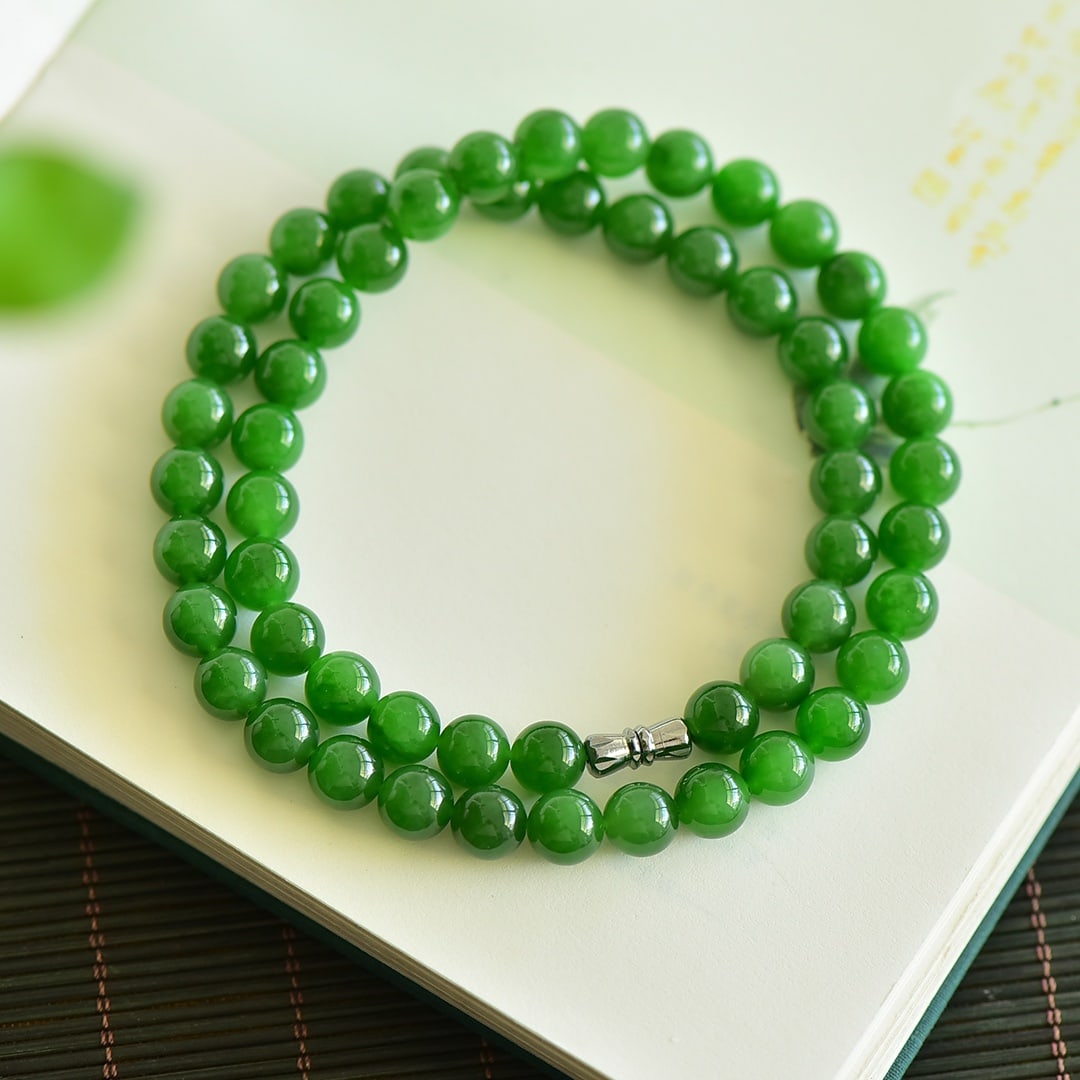 An Exquisite Jasper Necklace: An Exquisite Jasper Necklace,Size:8mm ???:?????? ????? ????