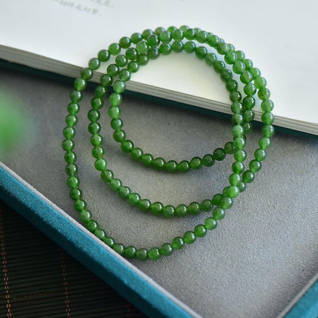 An Exquisite Jasper Bracelets - 4