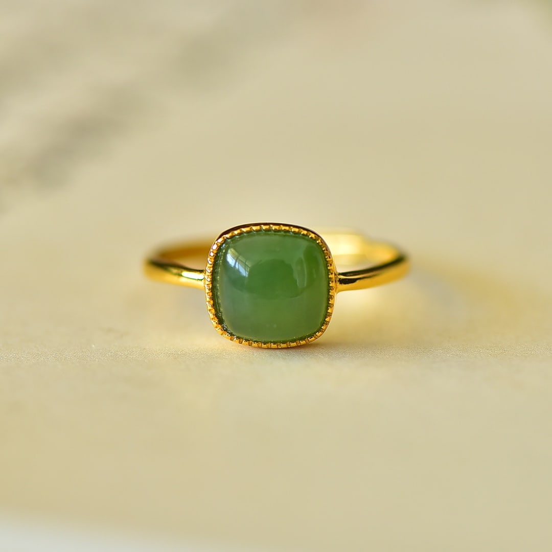 An Exquisite Sterling Silver-Gold Plated Inlaid Jasper Ring: An Exquisite Sterling Silver-Gold Plated Inlaid Jasper Ring,Size:8mmx8mm ?????????