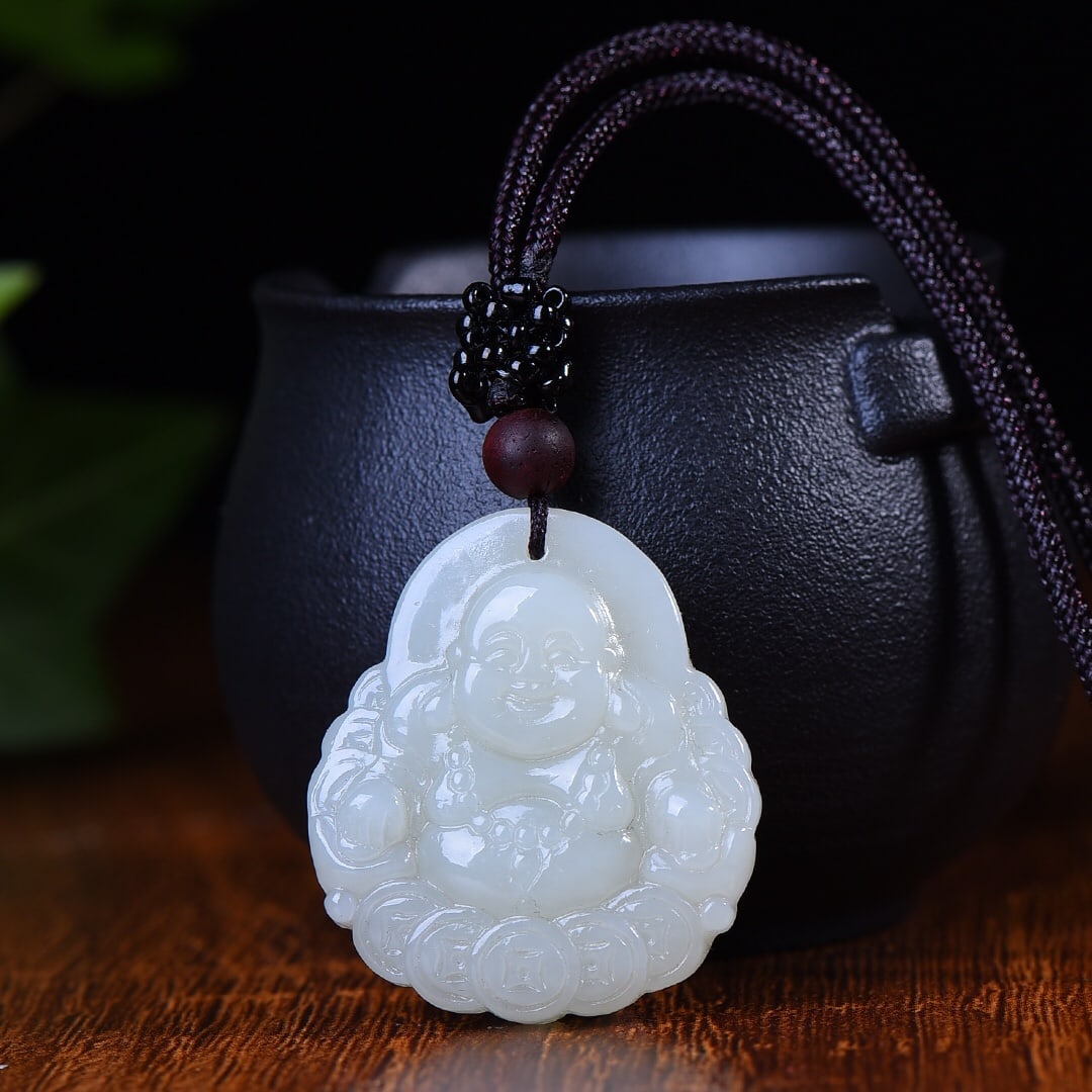 An Exquisite White Jade Maitreya Buddha Pendant: An Exquisite White Jade Maitreya Buddha Pendant,Size:31mmx35mm (???)??? ???? ????? ?????????