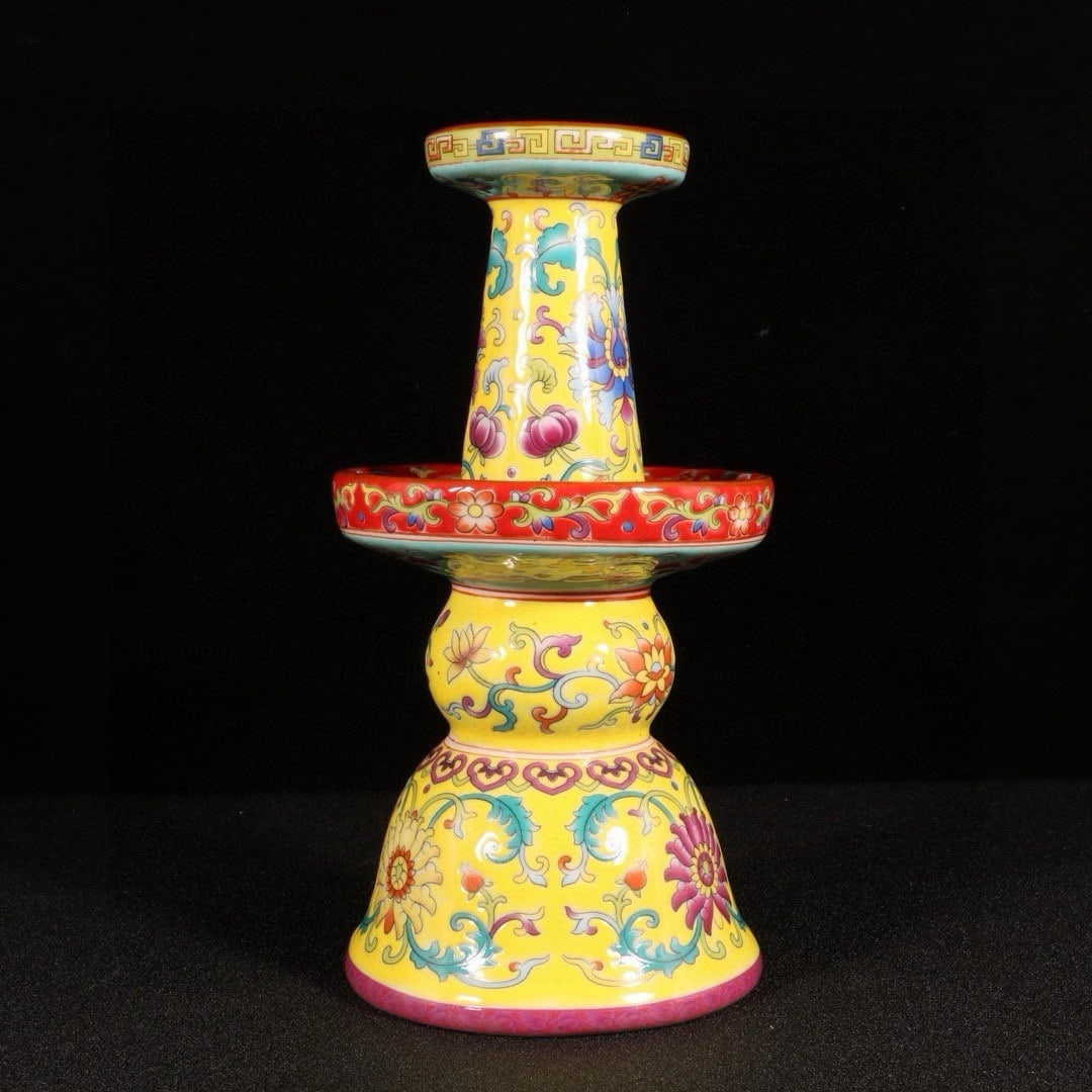 An Exquisite Enamel Lotus Pattern Candlestick - 6