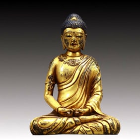 A Solemn Gilt Bronze Statue of Sakyamuni