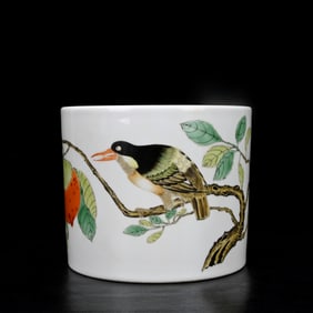 An Exquisite Famille-Rose Peach Pattern Brush Pot