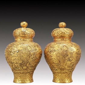 A Pair of Rare Gilt Bronze Dragon Pattern Cover Jars