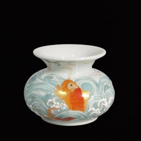 An Exquisite Famille-Rose Seawater and Fish Pattern Water Pot