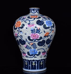 A Rare Blue and White Jiacai Flower Pattern Vase