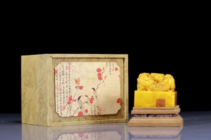 An Exquisite Tianhuang Stone Chi-Dragon Pattern Seal