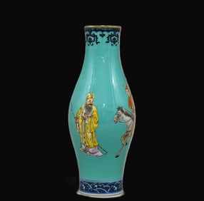 An Exquisite Enamel Figure and Story Pattern Vase,with Poem