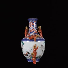 A Rare Blue and White Iron-Red Painted Gold Flower and Phoenix Pattern Vase