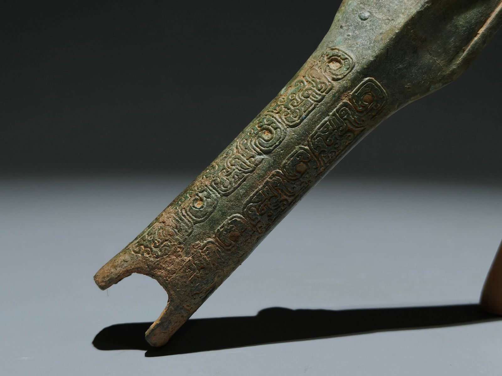 An Archaic Bronze Dragon Pattern Spear - 6
