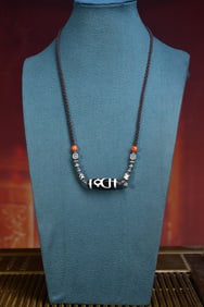 An Exquisite Crystal Monkey Pattern Pendant