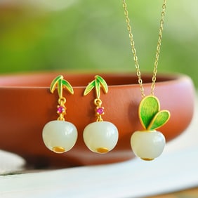 A Set of Fine Sterling Silver-Gold Plated Inlaid White Jade Jewelrys