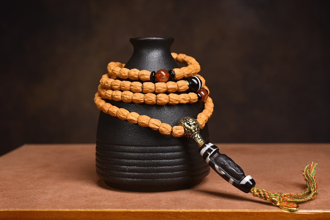 An Exquisite Agate Bracelets with Cabbage - 5