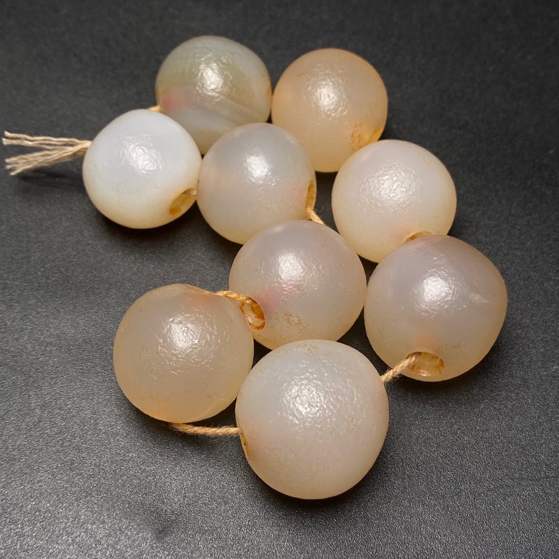 A Precious Agate Bracelets - 4