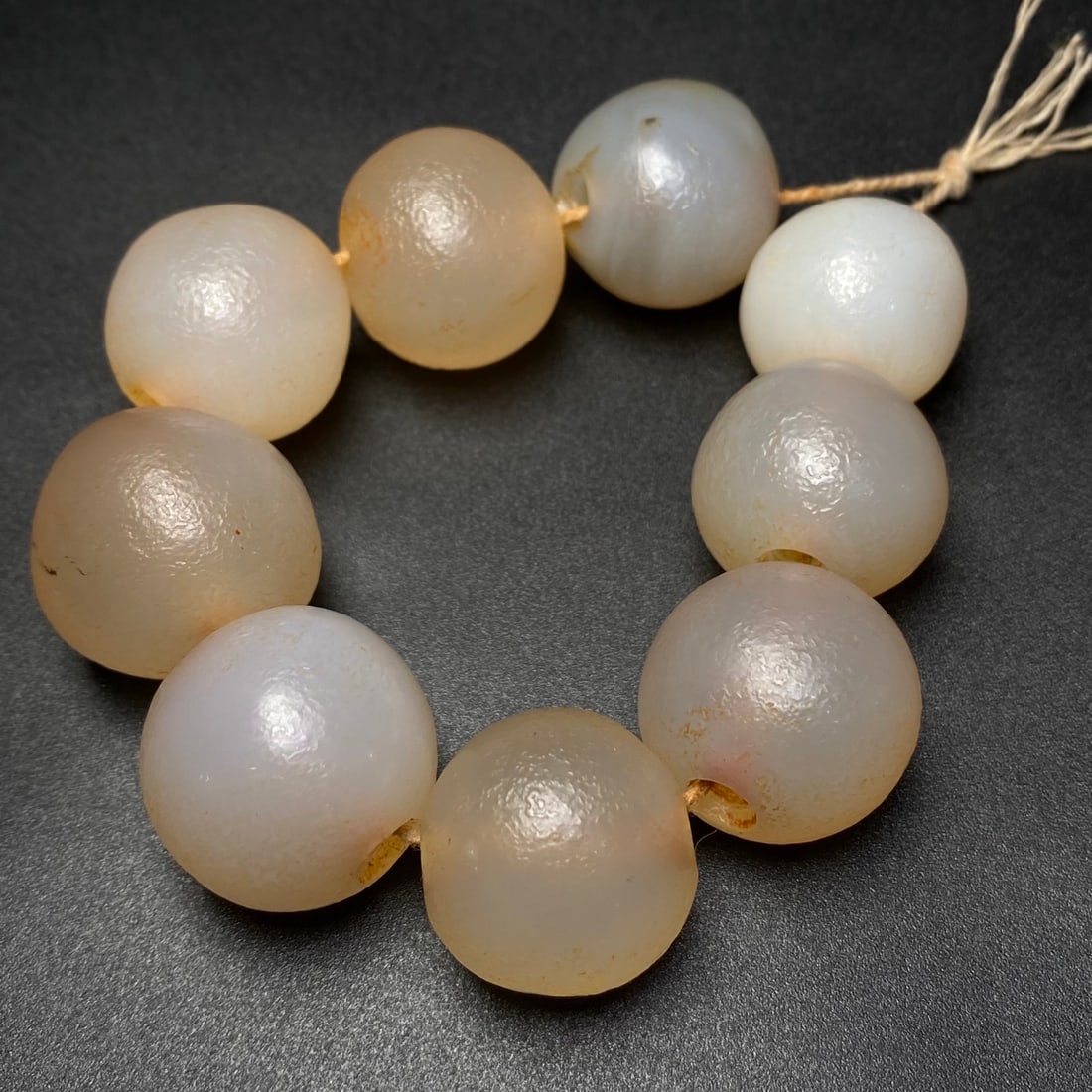 A Precious Agate Bracelets - 5