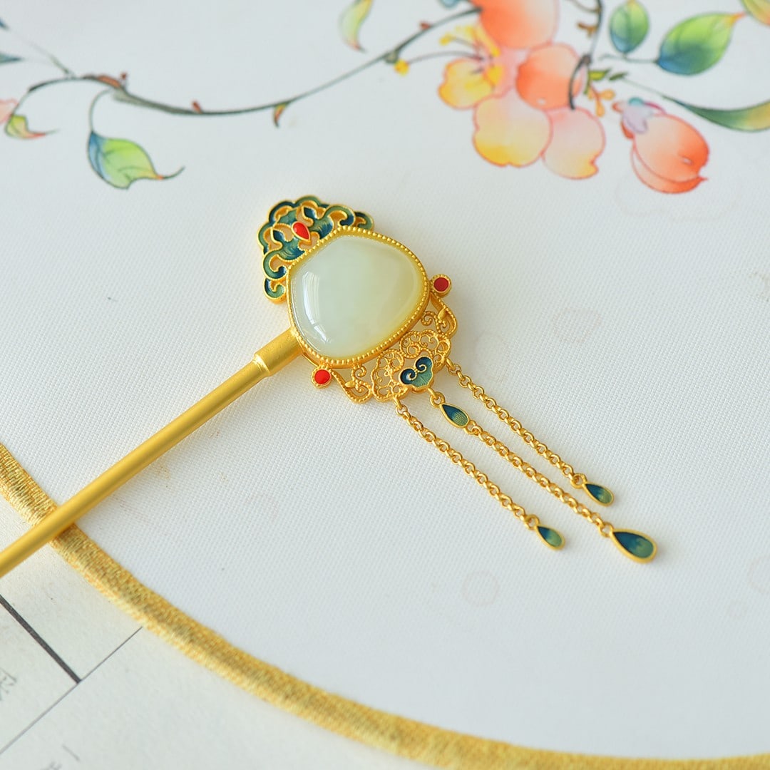 An Exquisite Sterling Silver-Gold Plated Inlaid White Jade Enamel Hairpin: An Exquisite Sterling Silver-Gold Plated Inlaid White Jade Enamel Hairpin,Size:0.5inx0.6in 纯银镀金镶白玉珐琅发簪