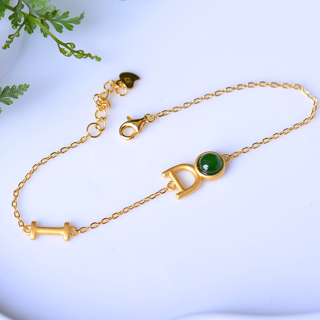 A Set of Fine Sterling Silver-Gold Plated Inlaid Jasper Jewelrys: A Set of Fine Sterling Silver-Gold Plated Inlaid Jasper Jewelrys,Size:0.2inx0.2in 一套纯银镀金镶碧玉首饰