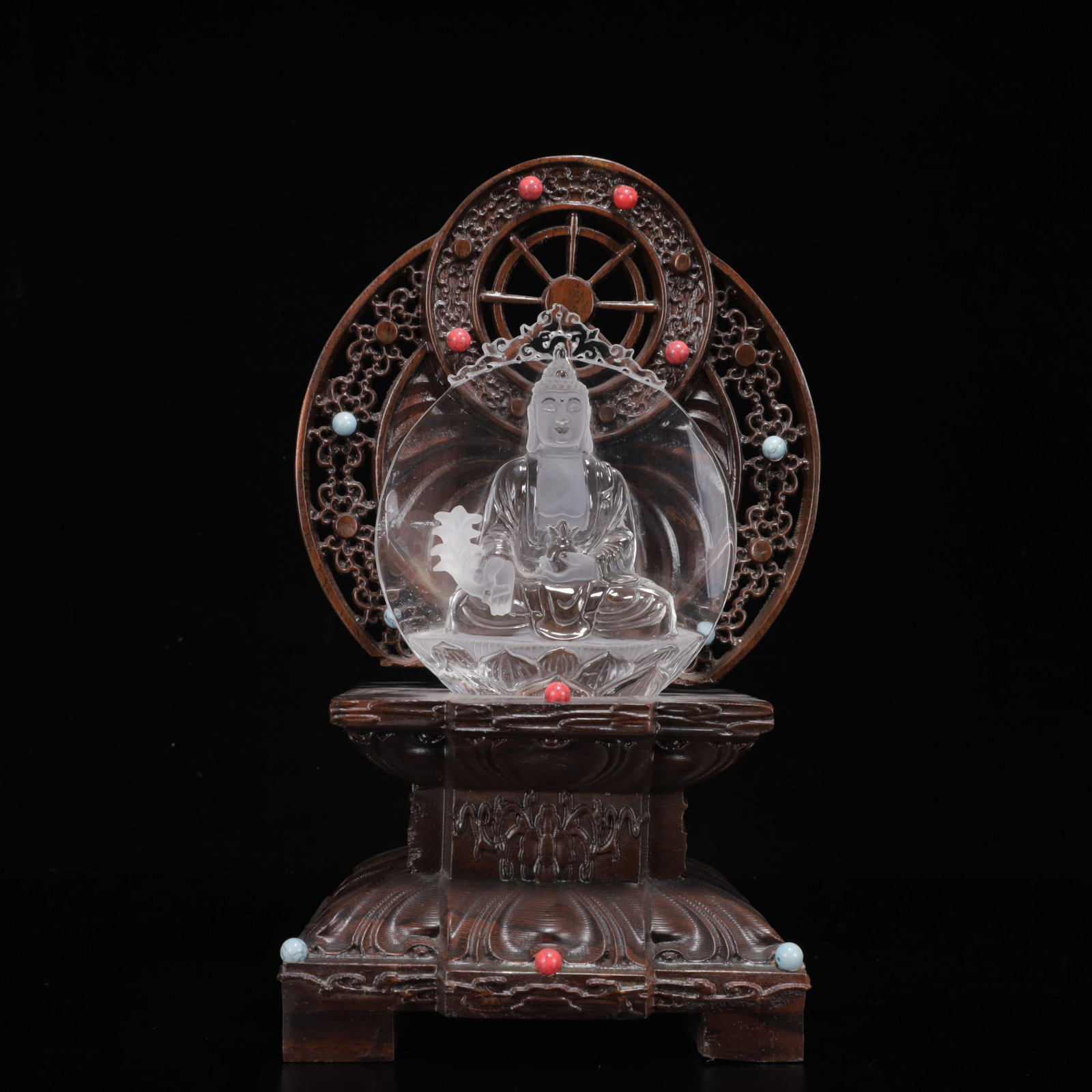 An Exquisite Crystal Statue of Sakyamuni Statue: An Exquisite Crystal Statue of Sakyamuni Statue,Size:4.7inx1.6inx5.5in,Weight:500g 水晶如来像