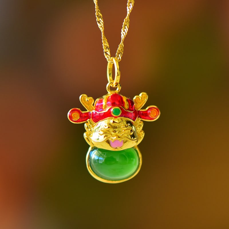 An Exquisite Sterling Silver-Gold Plated Inlaid Jasper Pendant: An Exquisite Sterling Silver-Gold Plated Inlaid Jasper Pendant,Size:0.3inx0.4in 纯银镀金镶碧玉吊坠