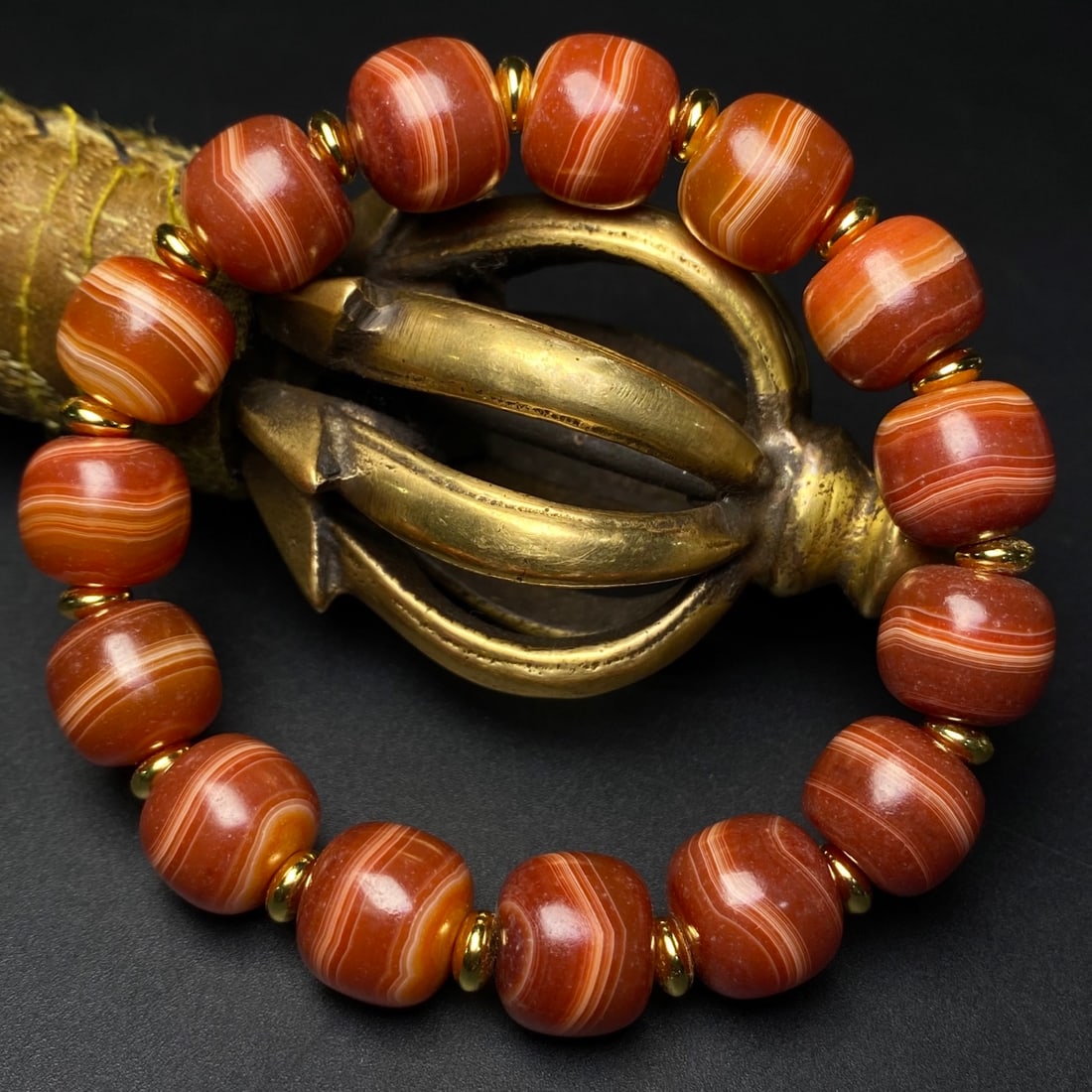 A Precious Agate Bracelets - 3