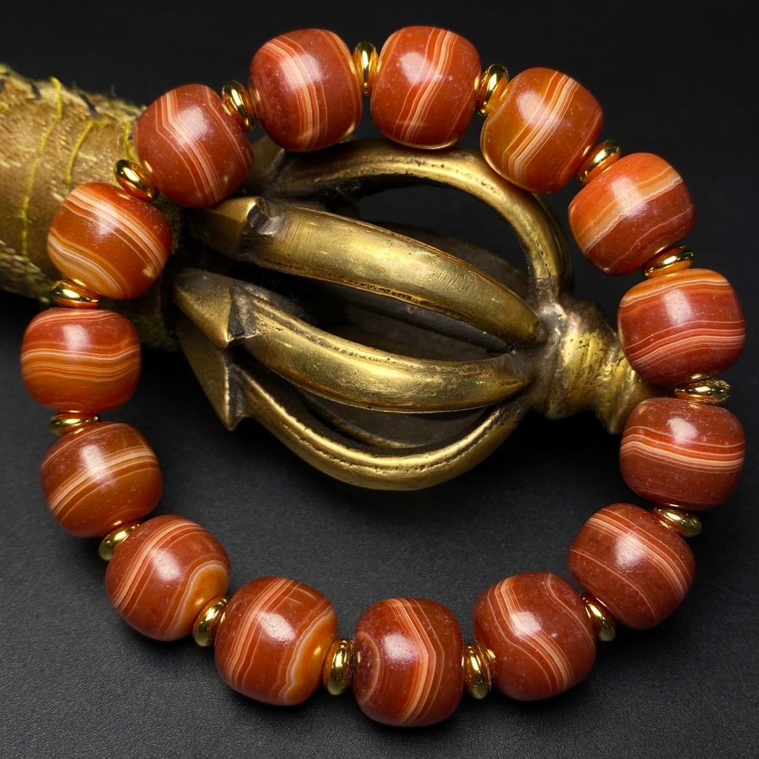 A Precious Agate Bracelets - 4