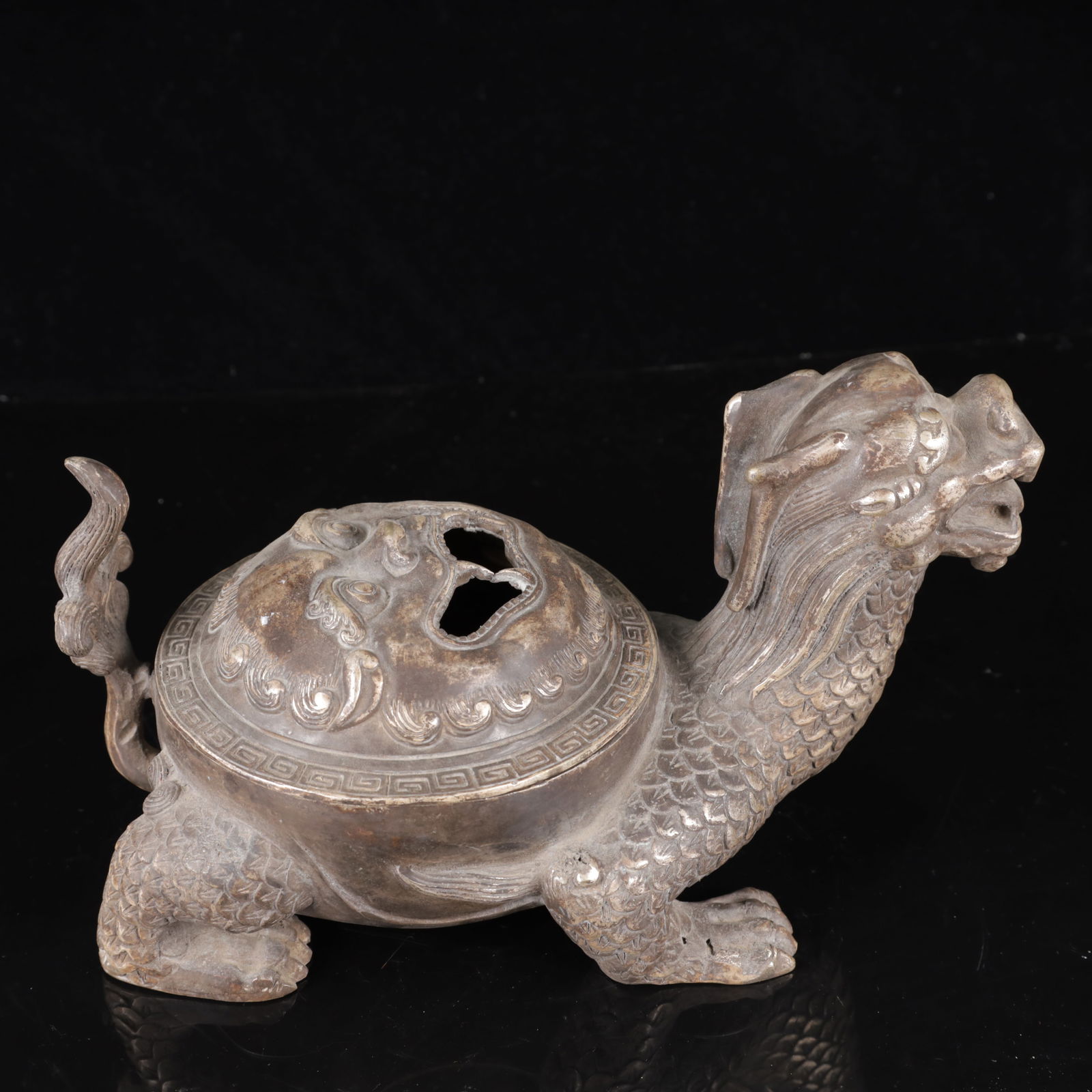 An Exquisite Silver Dragon Pattern Censer - 2