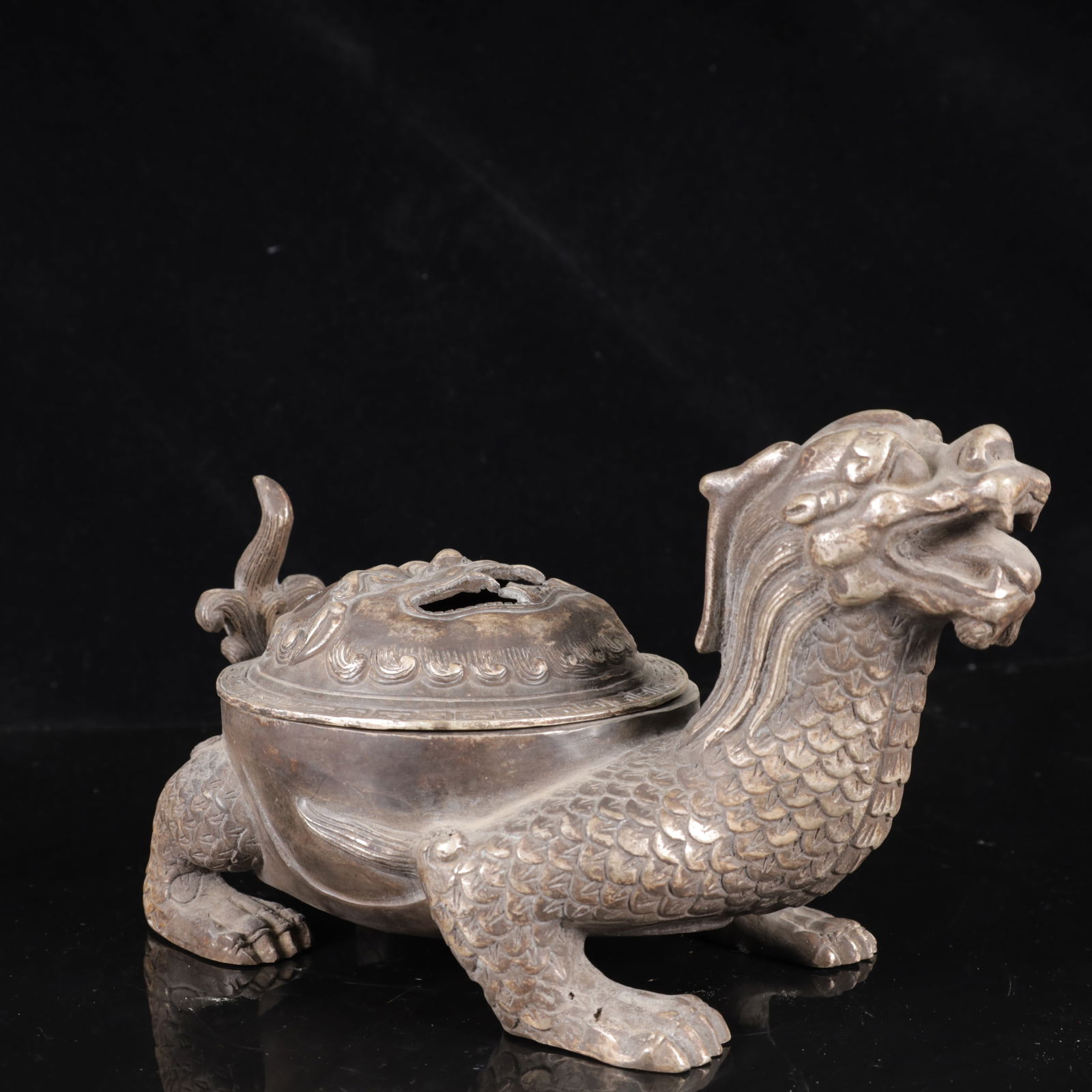 An Exquisite Silver Dragon Pattern Censer - 5