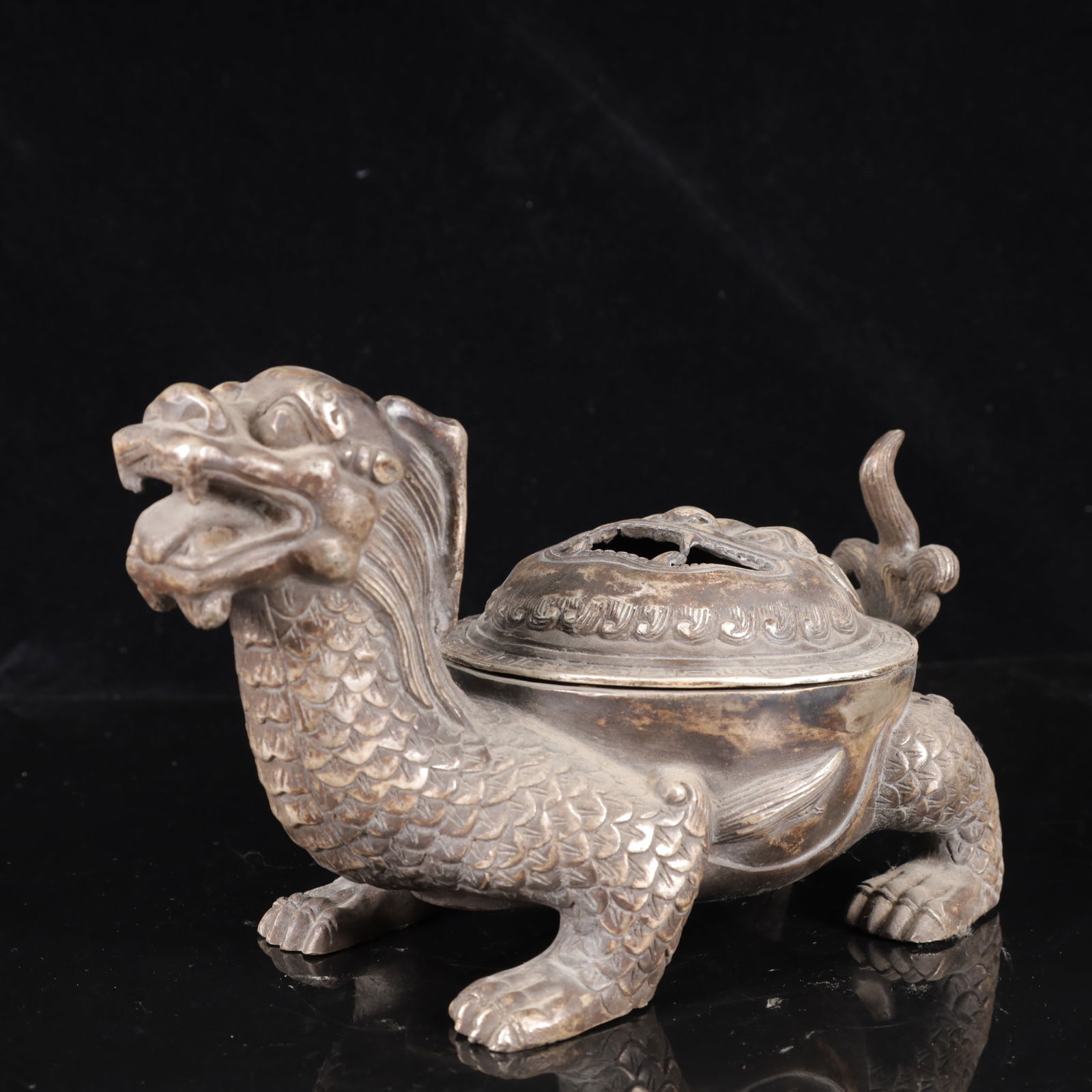 An Exquisite Silver Dragon Pattern Censer - 7