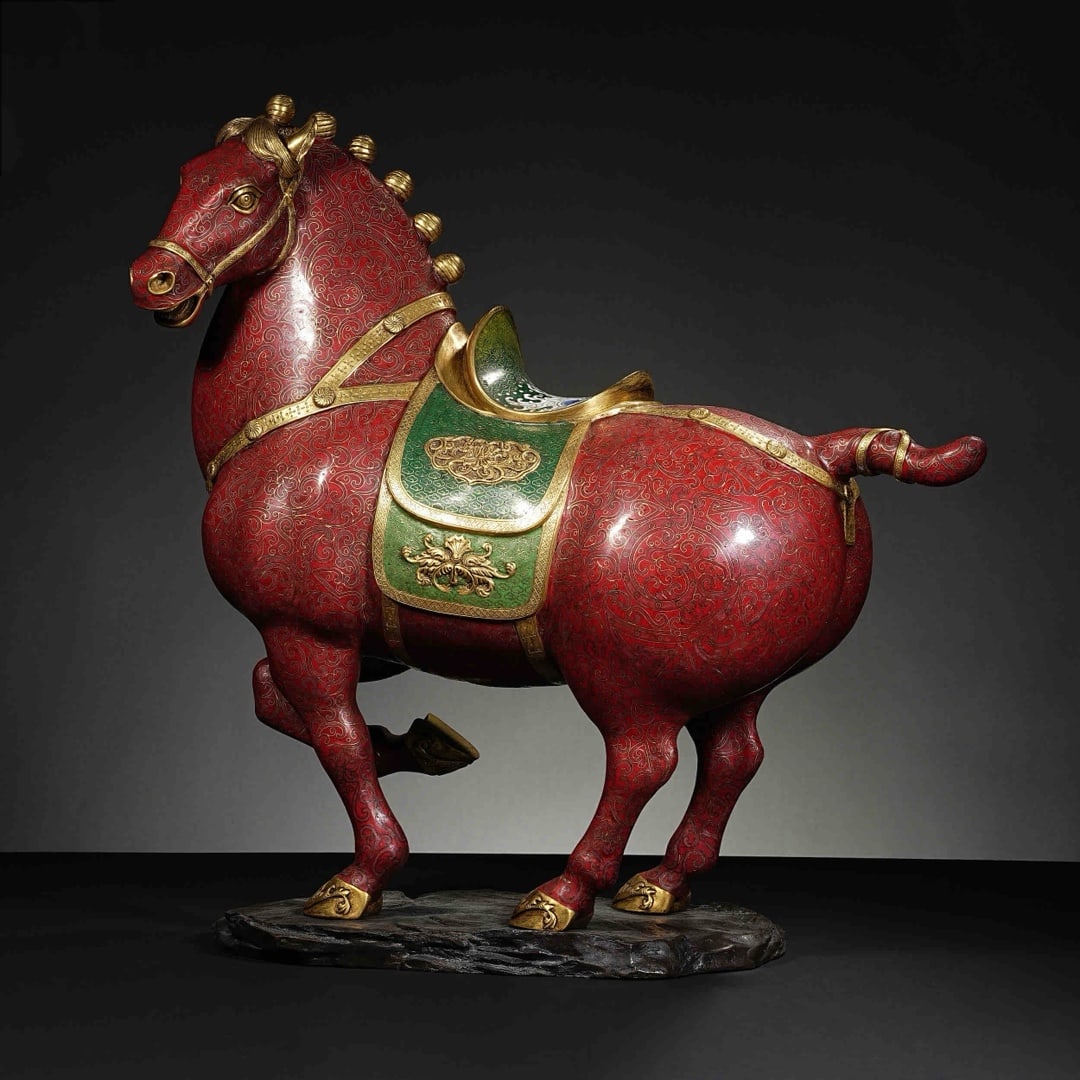 An Exquisite Cloisonne Horse Ornament: An Exquisite Cloisonne Horse Ornament Qing Dynasty, China Qianlong Four-character Mark Size:18.1inx7.1inx18.5in Weight:11.6kg景泰蓝唐马 中国清代 &