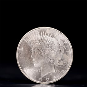 Liberty In God We Trust 1925 Sterling Silver One Dollar Coin