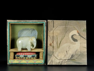 An Exquisite White Jade Elephant Ornament