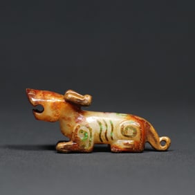 An Exquisite White Jade Inlaid Turquoise Tiger Pendant