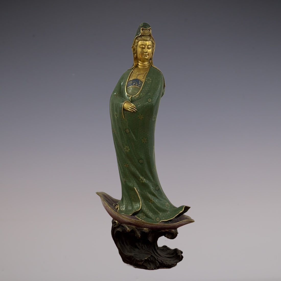 An Exquisite Cloisonne Statue of Avalokitesvara: An Exquisite Cloisonne Statue of Avalokitesvara Qing Dynasty, China Size:31.5inx13.4in Weight:16kg景泰蓝踏莲观音 中国清代 Size:80cmx34