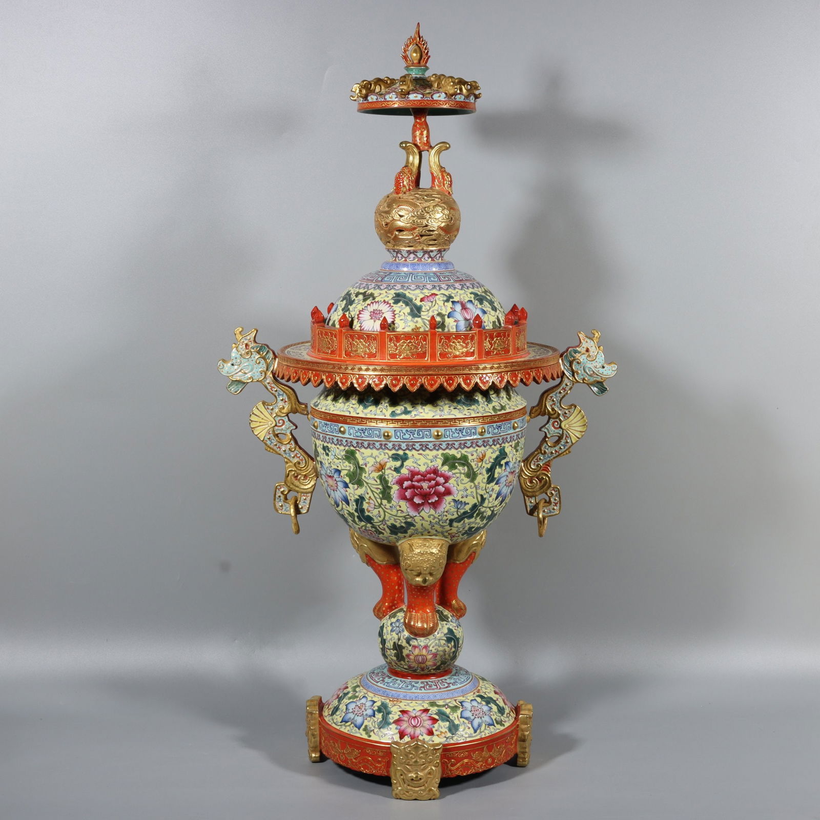 An Exquisite Famille-Rose Painted Gold Lotus Pattern Dragon Pattern Double-Ears Censer: An Exquisite Famille-Rose Painted Gold Lotus Pattern Dragon Pattern Double-Ears Censer Qing Dynasty, China Qianlong Four-character Mark