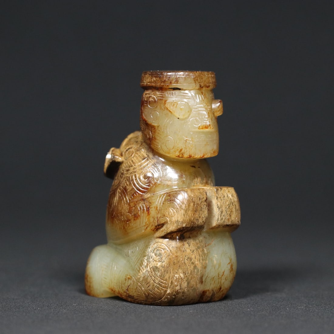 An Exquisite White Jade Figure Ornament (1 of 9)