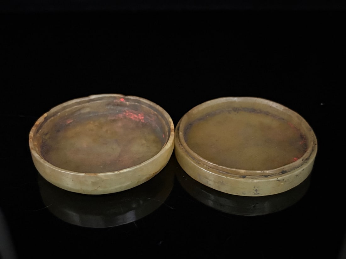 An Exquisite Yellow Jade Dragon Pattern Box - 3