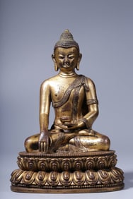 An Exquisite Gilt Bronze Statue of Sakyamuni