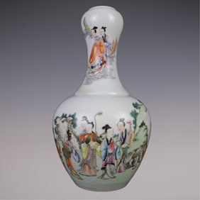 An Exquisite Famille-Rose Character and Story Pattern Vase