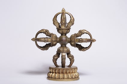 An Exquisite Gilt Bronze Vajry Pestle