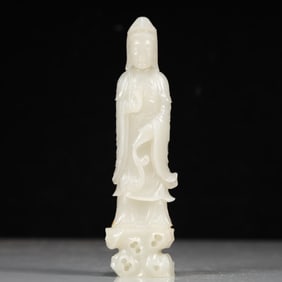 A Exquisite White Jade Statue of Avalokitesvara