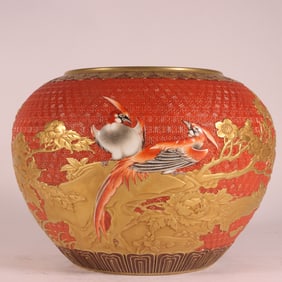 An Exquisite Enamel Iron-Red Painted Gold Flower and Bird Pattern with poem Vat