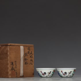 A Pair of Exquisite Doucai Rooster Pattern Cup