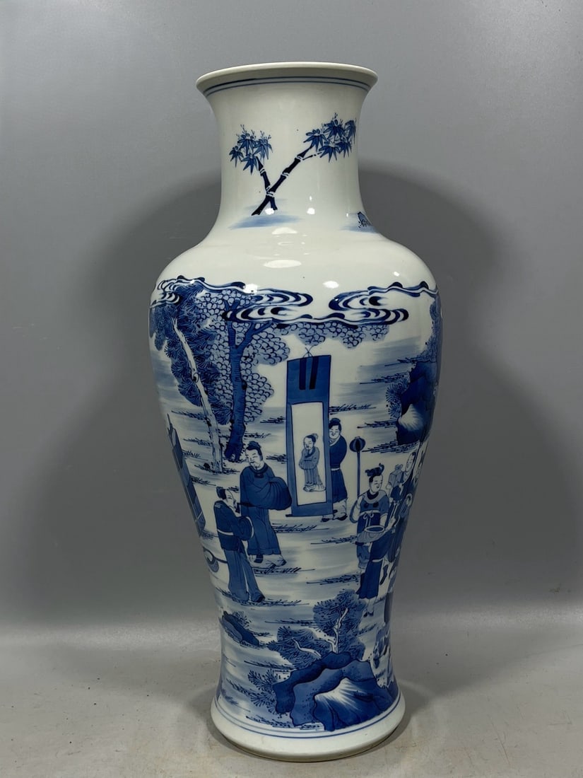 Blue and White Figures Pattern Vase: Blue and White Figures Pattern Vase,Qianlong Dynasty, China,Kangxi Six-character Mark,Size:18.9inx8.3in 青花人物纹瓶,中国清代,康ଡ଼