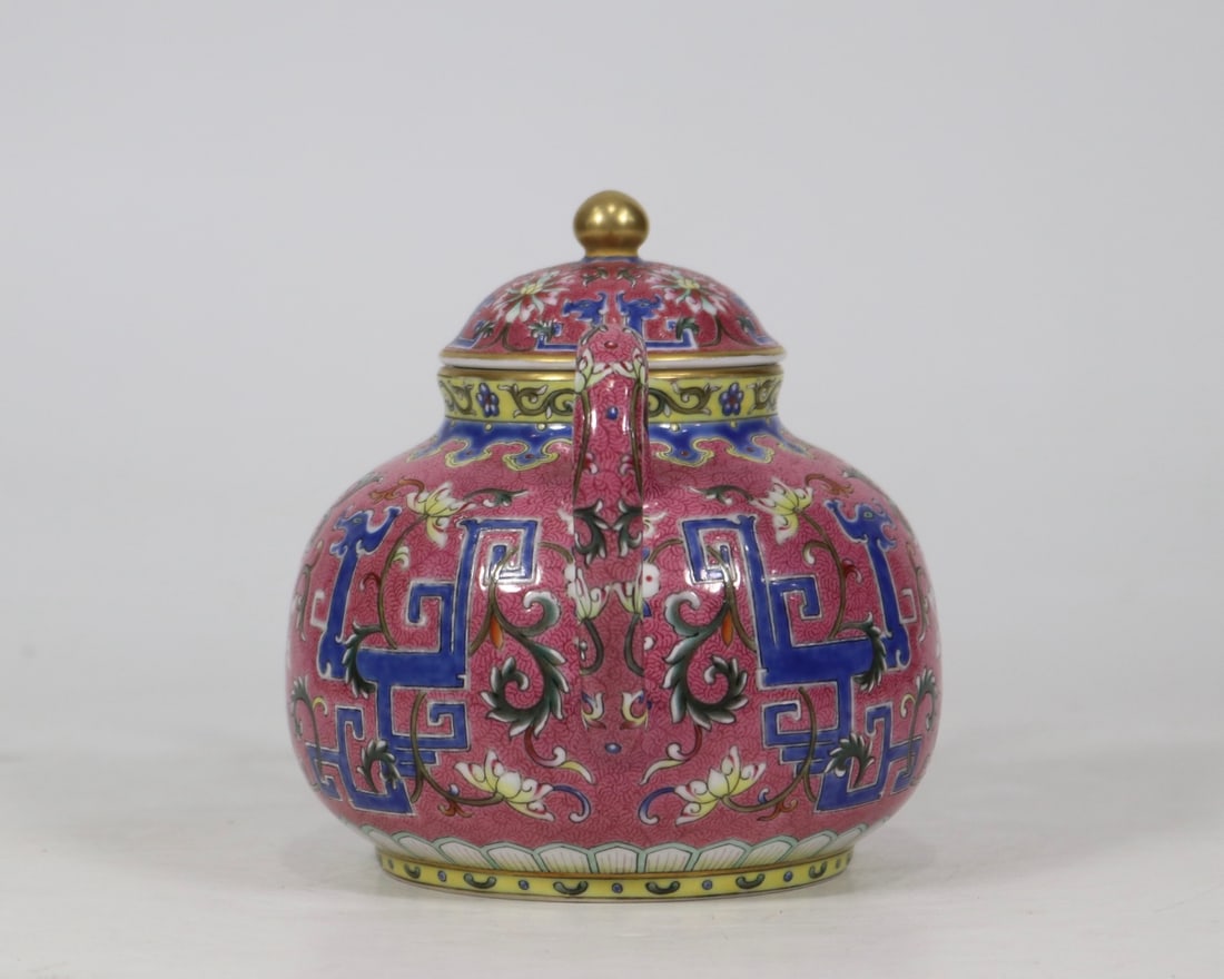 A Exquisite Ruby Red Lotus Flower and Dragon Pattern Ewer - 4