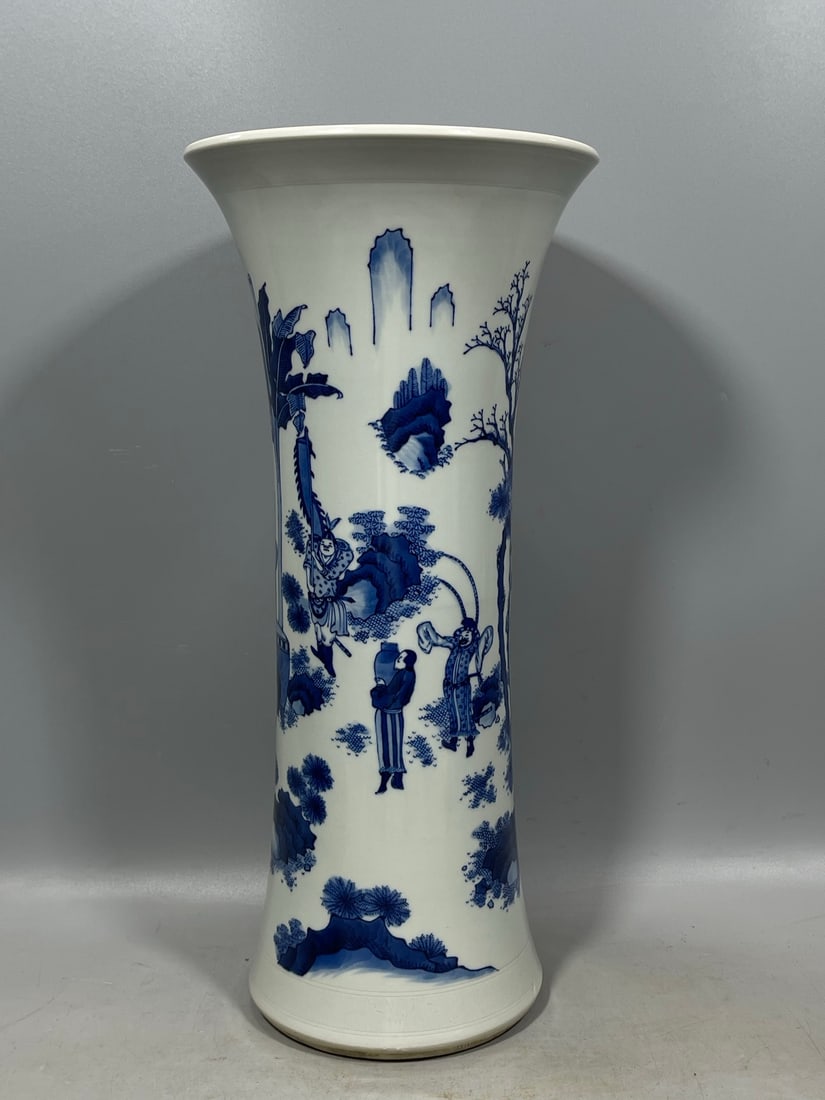 Blue and White Figures Pattern Vase - 3