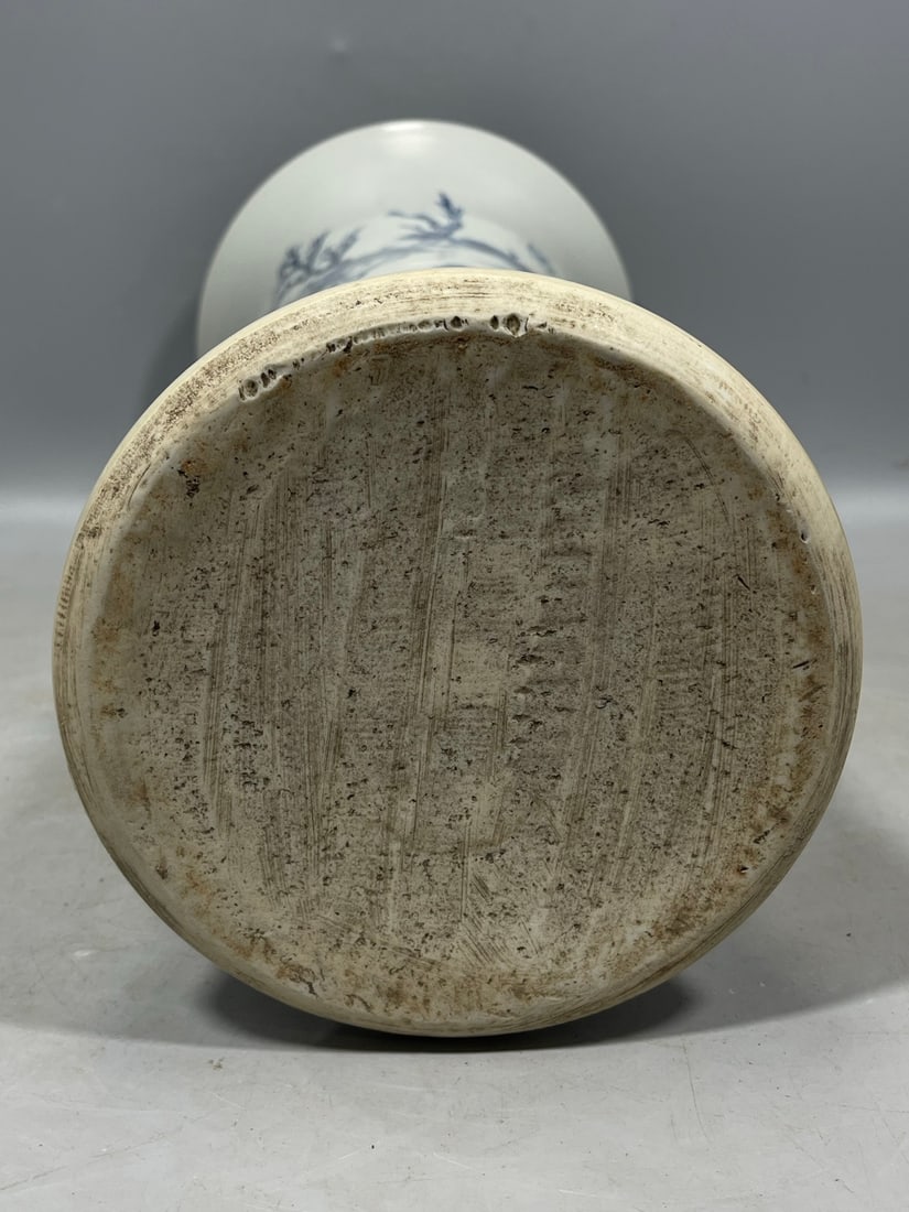 Blue and White Figures Pattern Vase - 9