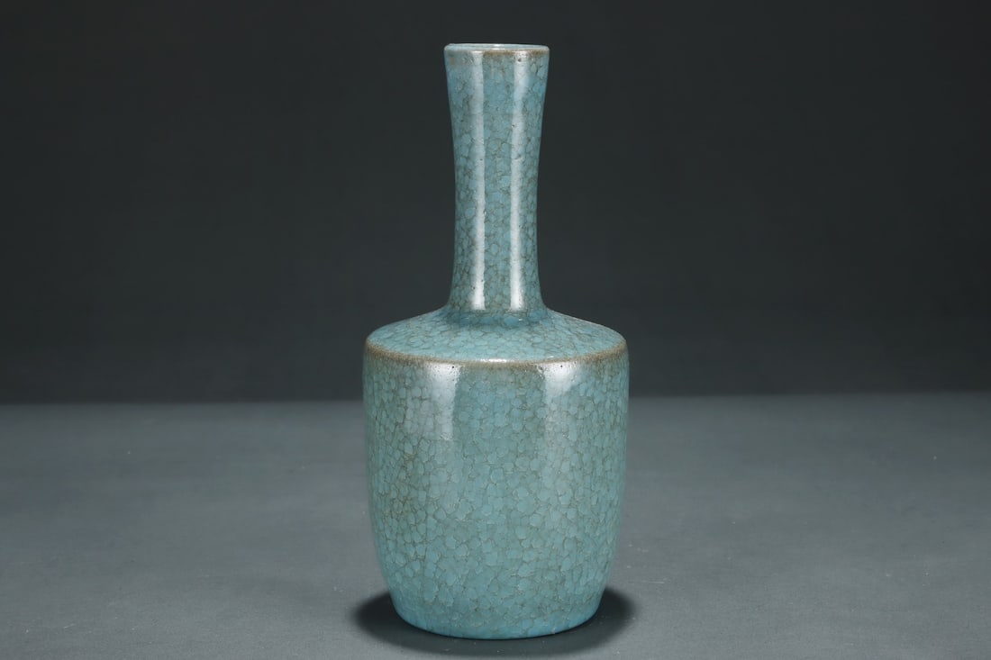 A Exquisite Ru yao Ice Crack Pattern Vase - 2