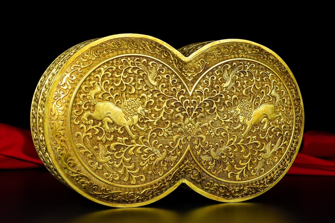 A Exquisite Bronze Gilt Lion Pattern Box - 5